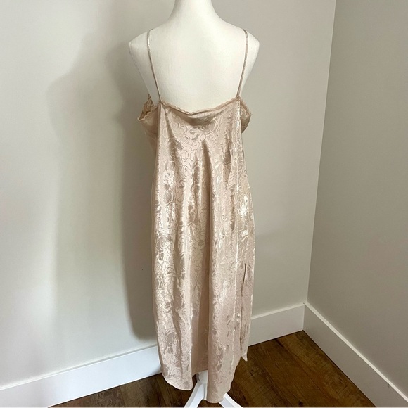 Vintage Expressions Lace Trim Satin Slip Dress Champagne Size Medium Coquette - Picture 7 of 7